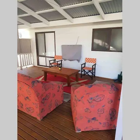 Leeward 'Tranquil Beachfront' Kingscote Exterior photo