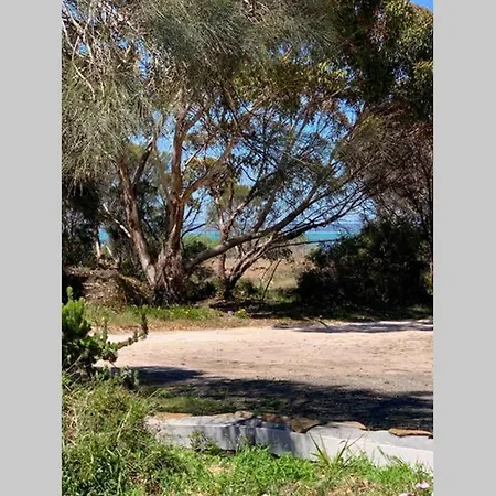 Leeward 'Tranquil Beachfront' Kingscote Exterior photo