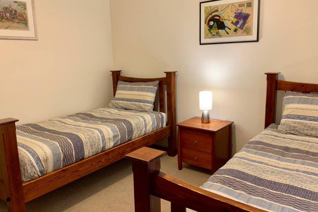 Leeward 'tranquil Beachfront' Kingscote